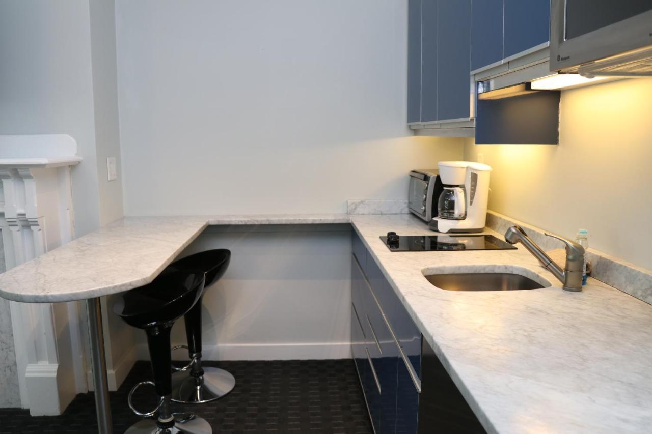 Stylish Newbury Street Studio, #4 Boston Exterior photo